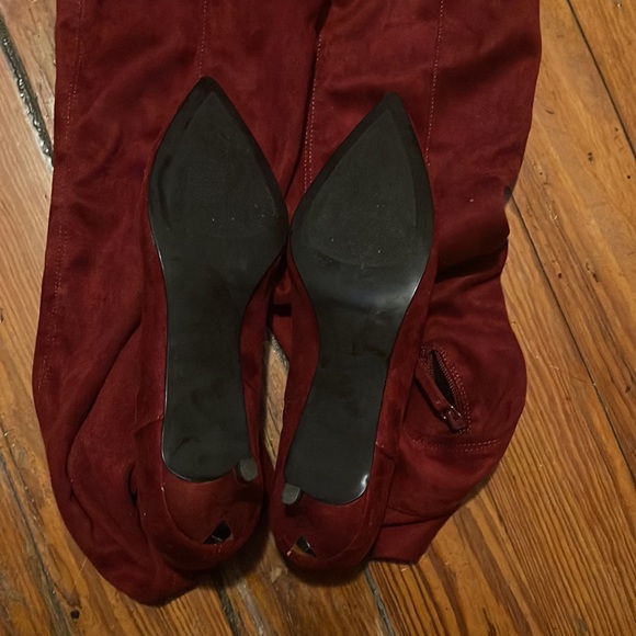 Zara Shoes Zara Basic Maroon Kitten Heel Over The Knee Boots Poshmark